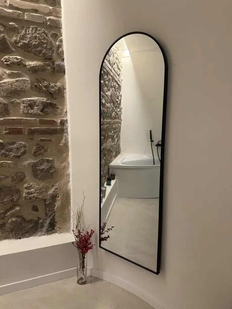 Dettagli e materiali – Suite del Pittore