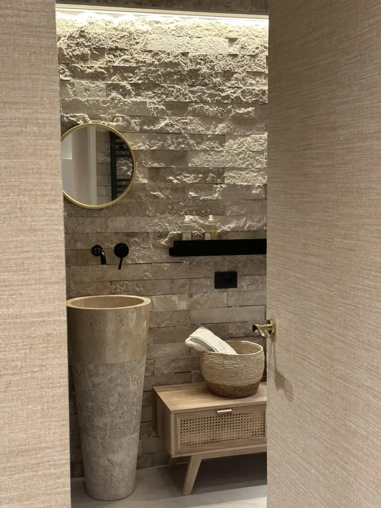 Il bagno – Suite del Pittore